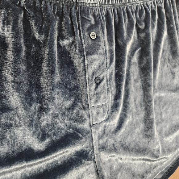 Victoria's Secret PINK VELVET BOXY BOXER PAJAMA SHORTS Green Rhinestone  XL NWT - Picture 5 of 12